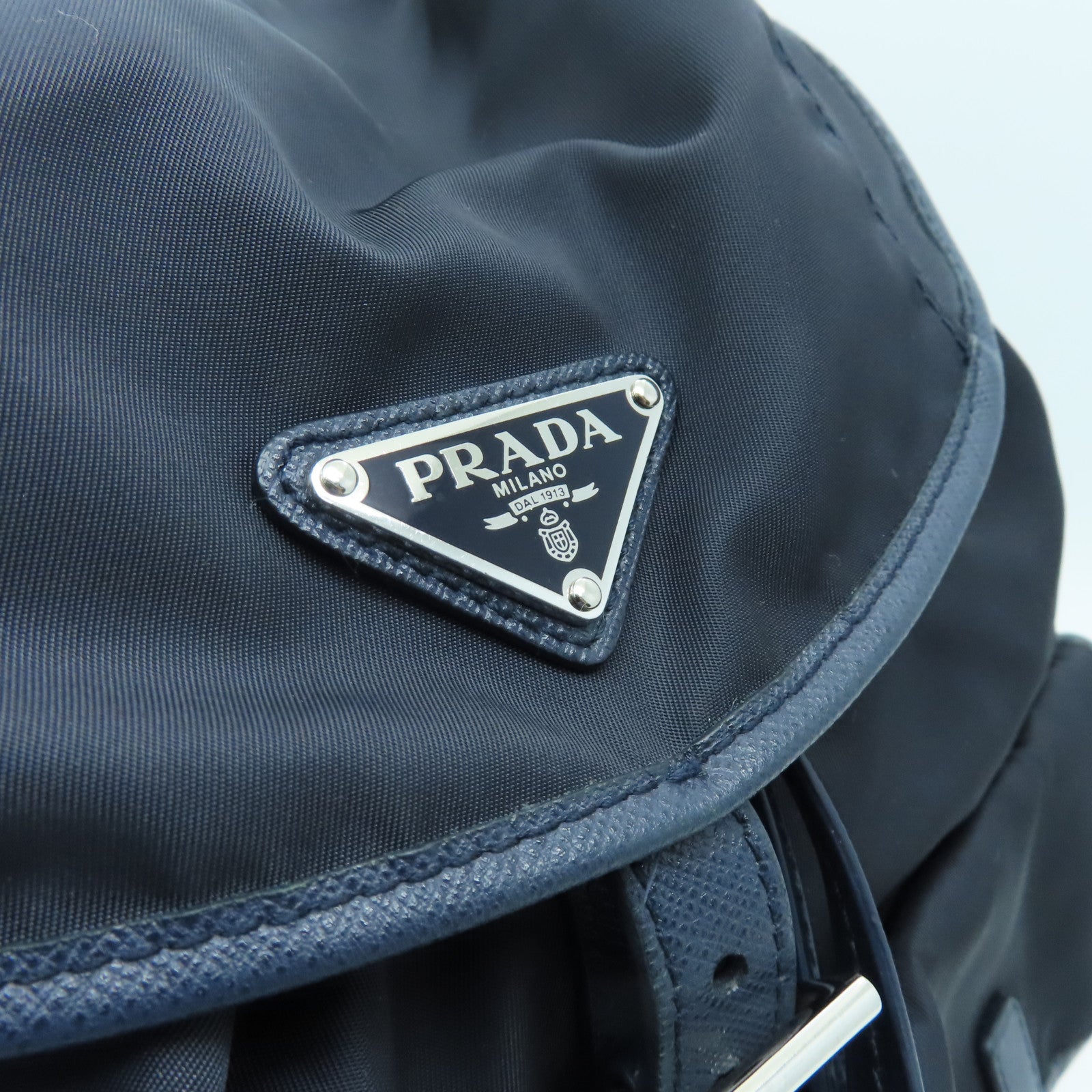 PRADA 尼龙Backpack银扣背包深蓝色