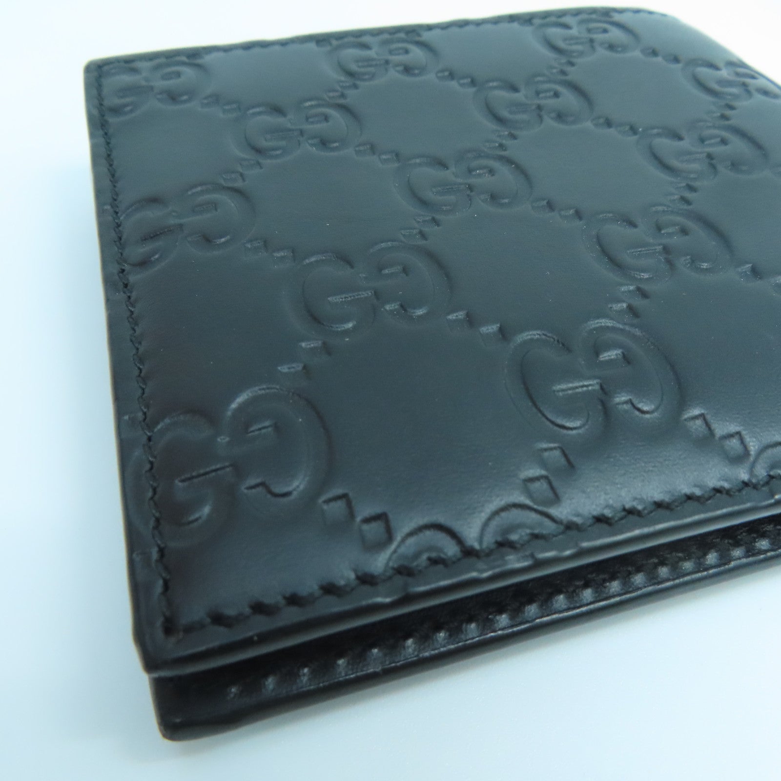 GUCCI 牛皮皮革Gucci Signature錢包黑色