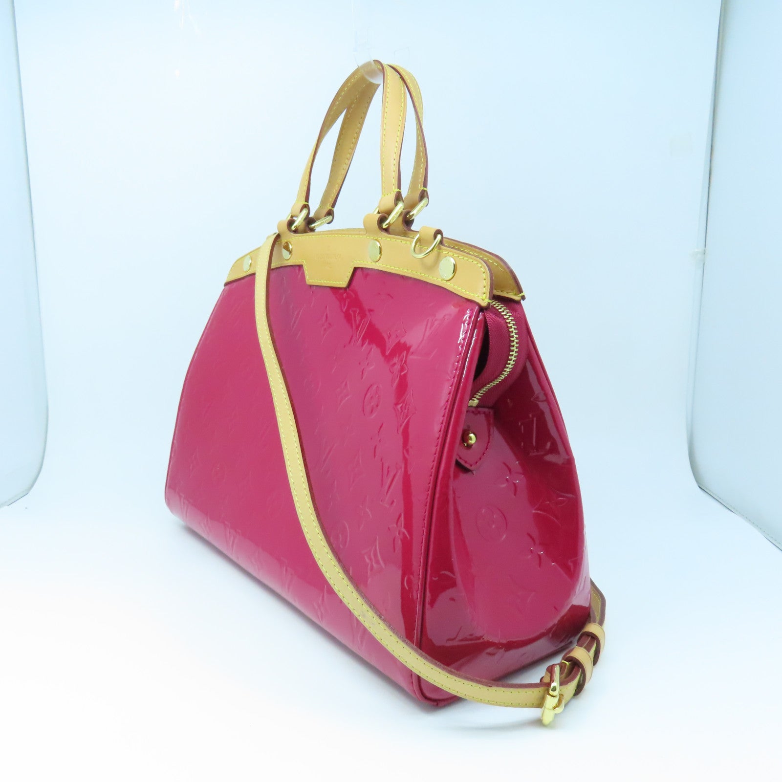 LOUIS VUITTON Monogram Vernis Brea MM金扣手挽肩背两用袋红色