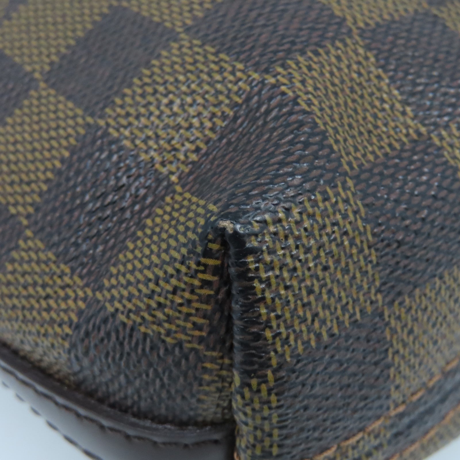 LOUIS VUITTON Damier Illovo PM金扣肩背袋啡色