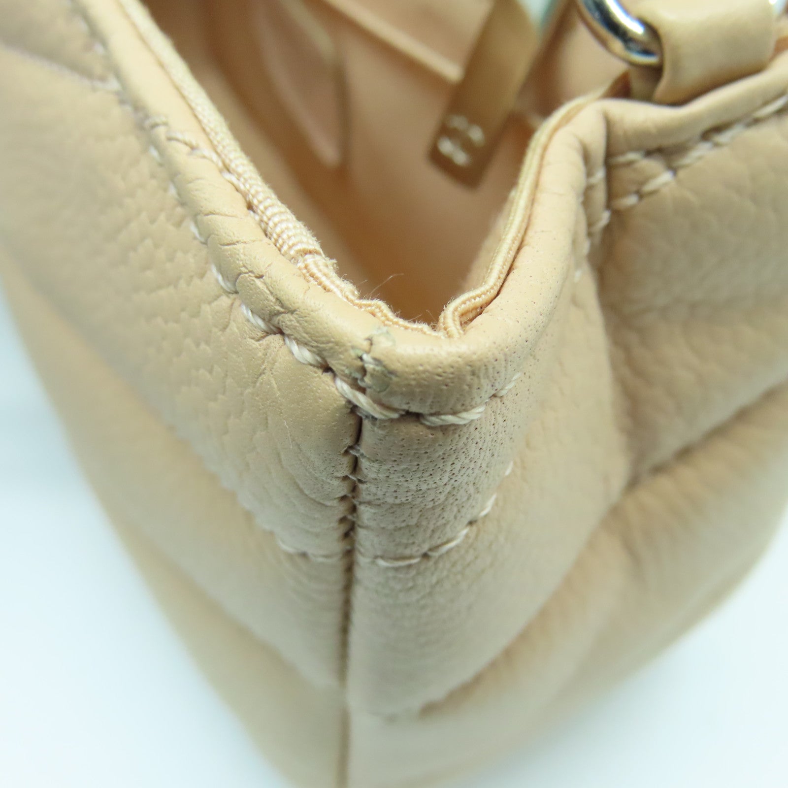 CHANEL 【激減優惠】斜紋牛皮皮革Chain Shoulder Bag銀扣鏈帶肩背袋米色