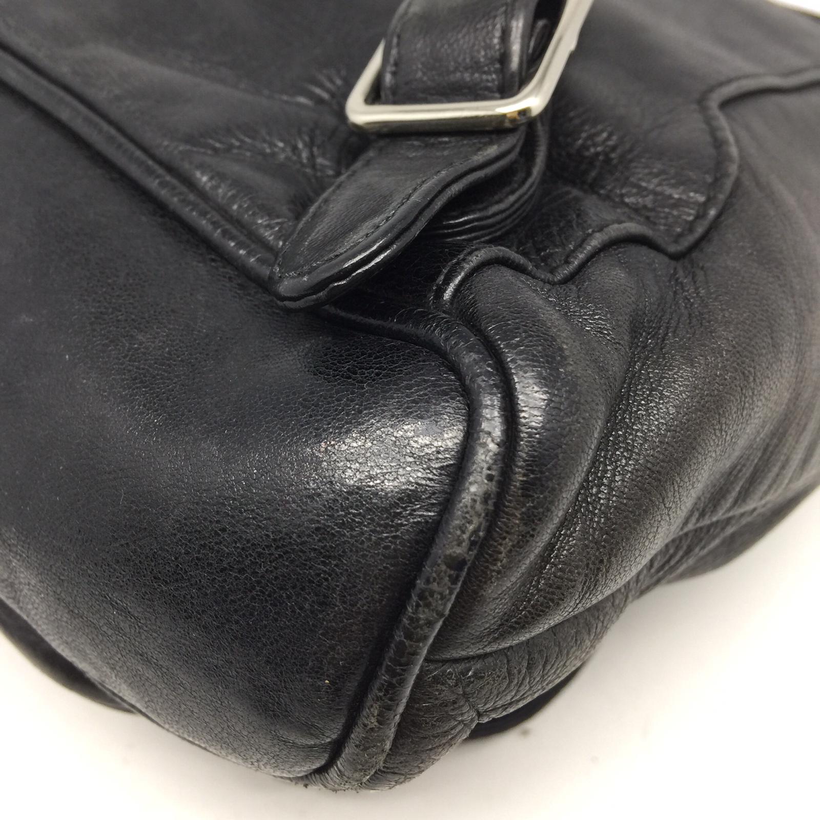 GUCCI 牛皮皮革Backpack銀扣背包黑色